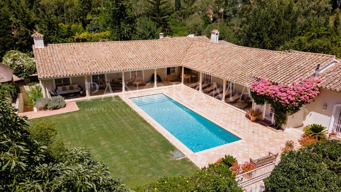 Villa in La Quinta, Benahavis, Andalusia 4 - 15777039
