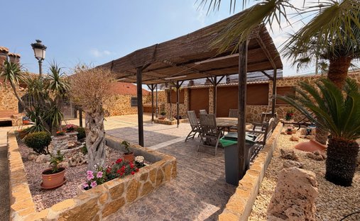 Landhaus in Beal, Cartagena, Spanien 1