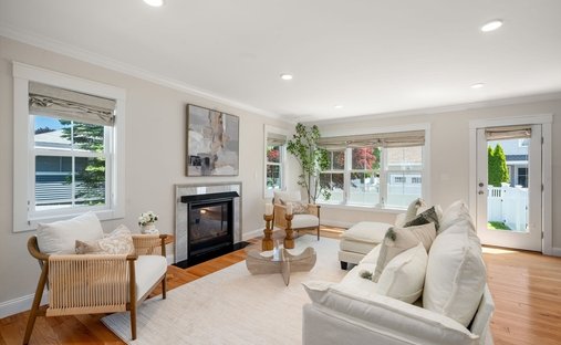 House in Newton, Massachusetts, United States 1