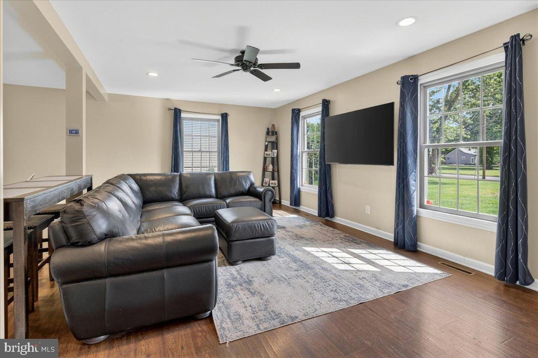 House in Pennington, New Jersey, United States 4 - 18018643