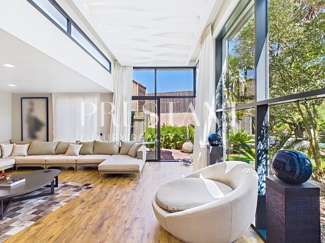 House in Anglet, Nouvelle-Aquitaine, France 2 - 18020599