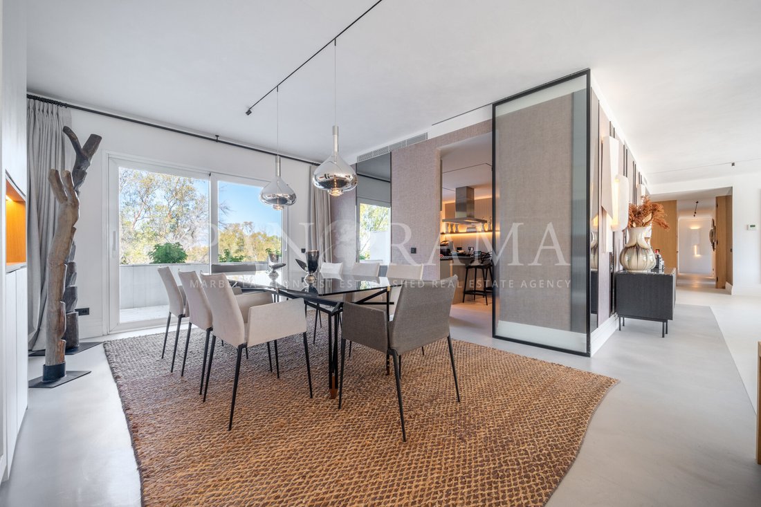 Penthouse in Puerto Banus, Marbella, Spain 3 - 13968472