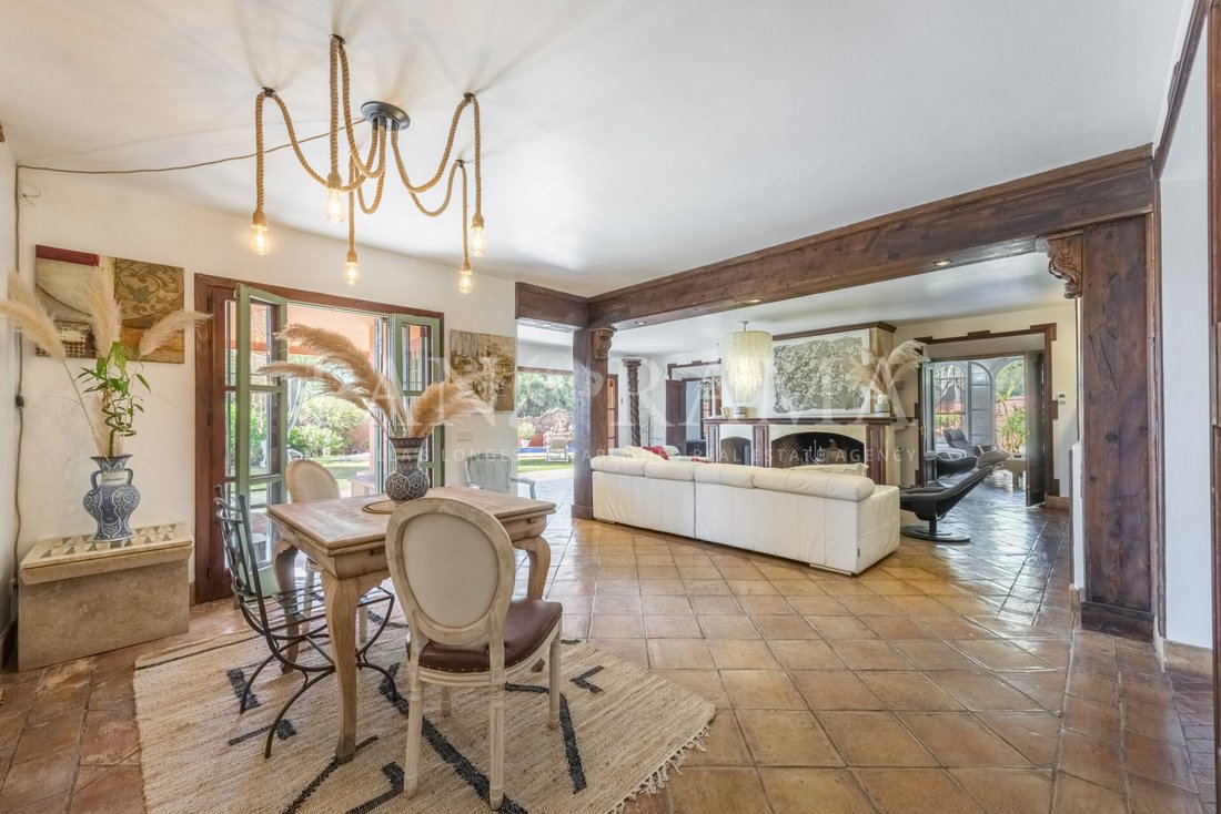 Villa in Nueva Andalucia, Marbella, Spain 4 - 14928465
