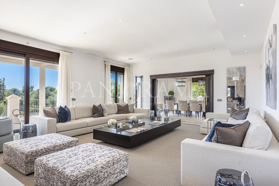 Villa in Guadalmina Alta, San Pedro de Alcantara, Spain 2 - 11535573