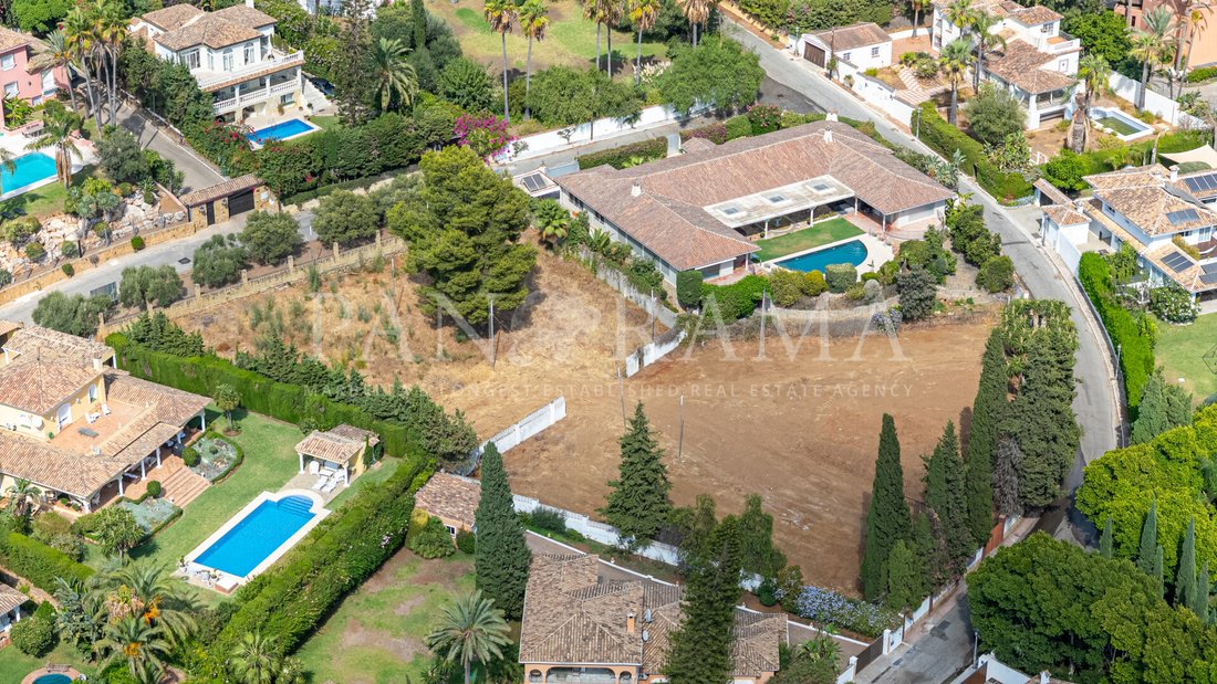 Land in Marbella, Andalusia, Spain 1 - 11224954