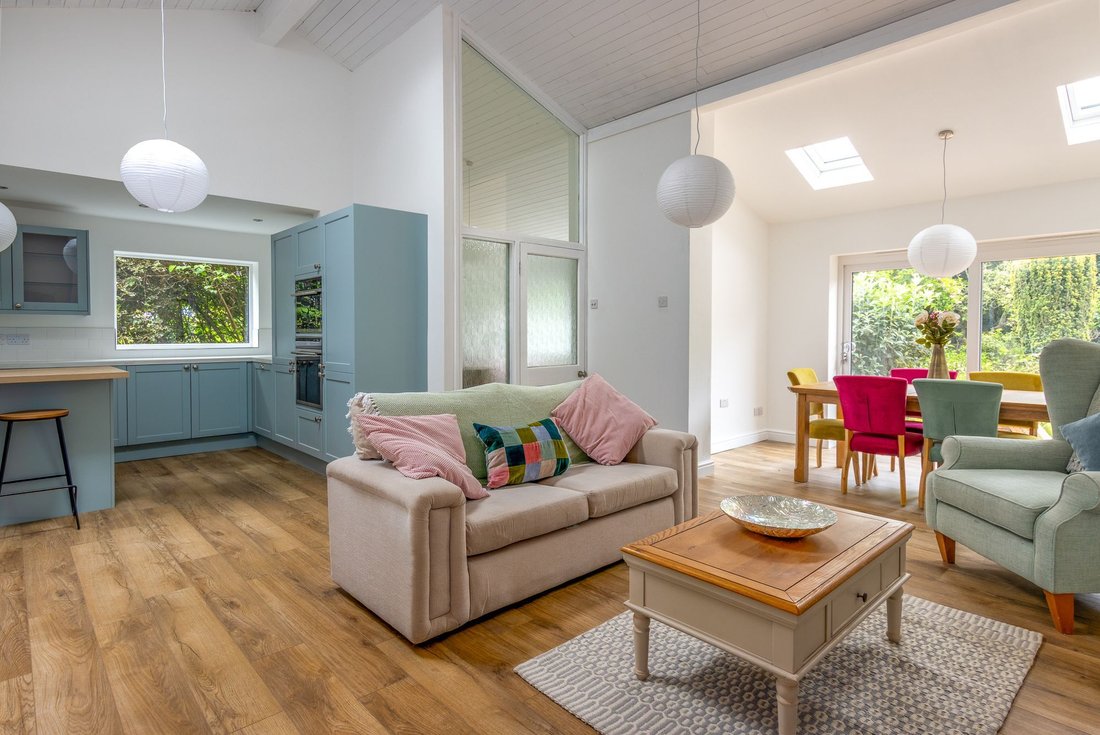 Bungalow in Great Witley, England 2 - 18018978