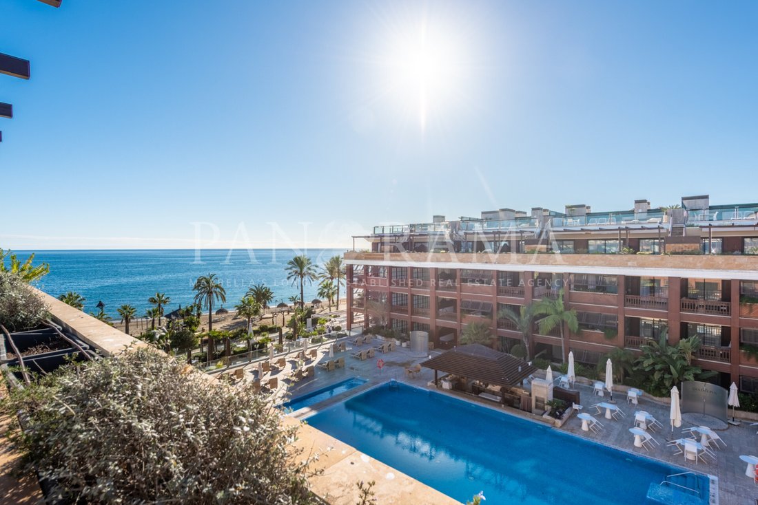 Apartment in Puerto Banus, Marbella, Spain 1 - 10952861