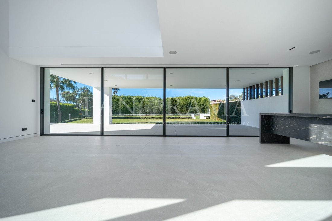 Villa in Golden Mile, Andalusia, Spain 2 - 14603007
