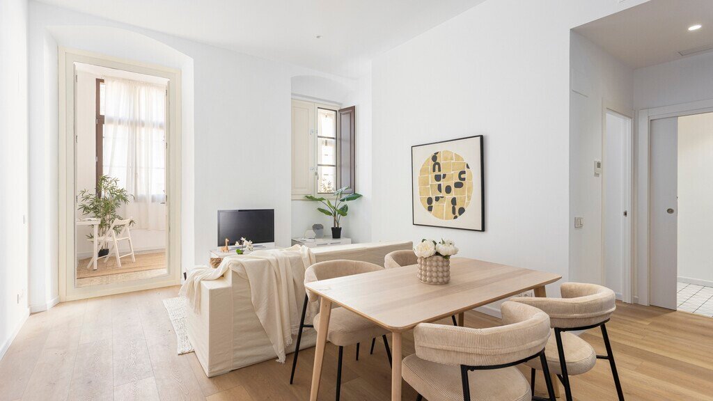 Apartment in Ciutat Vella, Barcelona, Spain 5 - 18019777