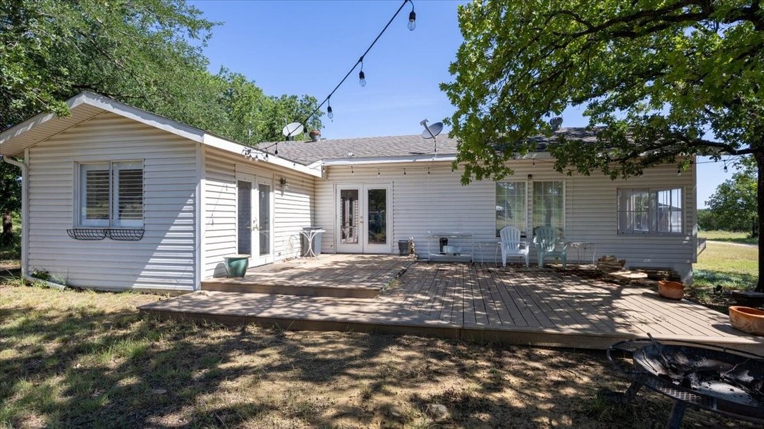 Farm Ranch in Bluff Dale, Texas, United States 4 - 17954736