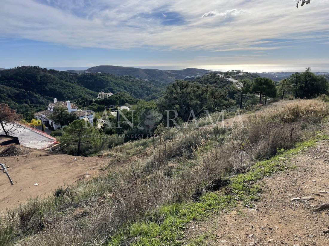 Land in Benahavis, Andalusia, Spain 2 - 11850492