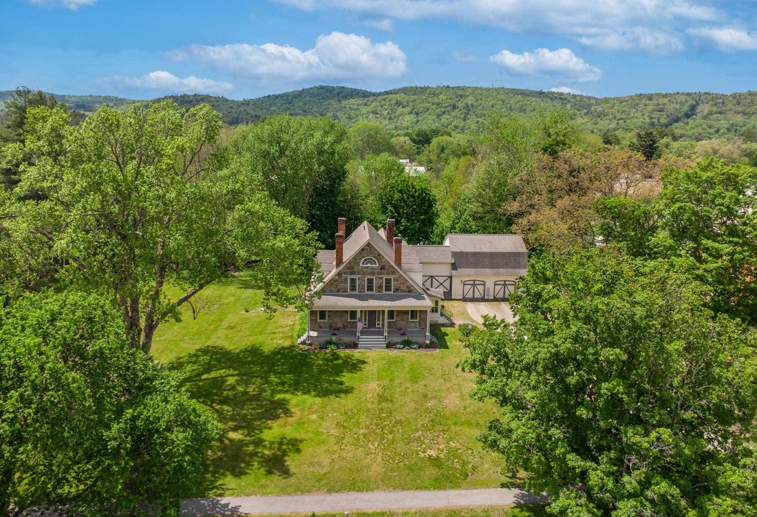 House in Charlestown, New Hampshire, United States 1 - 18020877