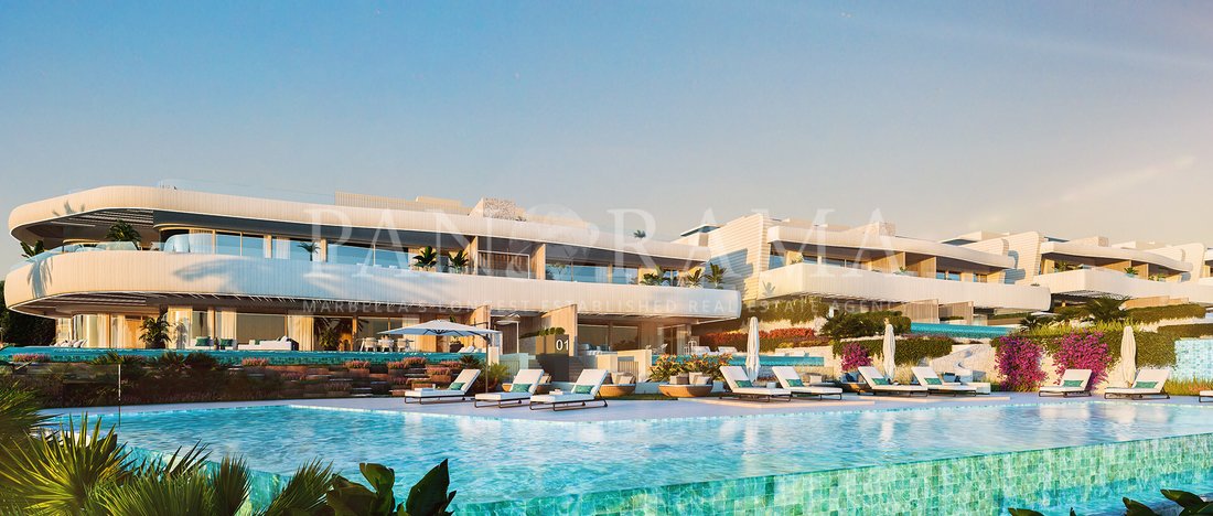 Villa in Elviria-Cabopino, Marbella, Spain 1 - 12038069