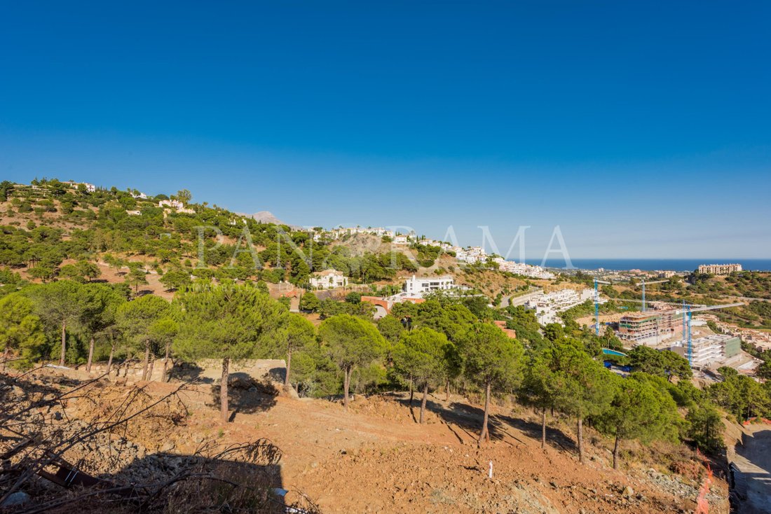 Land in La Zagaleta, Benahavis, Andalusia 1 - 10568321