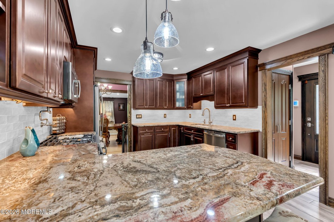 House in Holmdel, New Jersey, United States 5 - 18020891