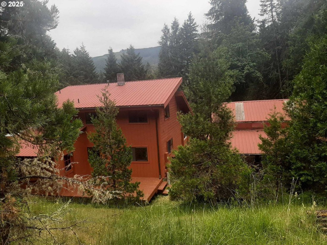 Condo in Days Creek, Oregon, United States 4 - 18019211
