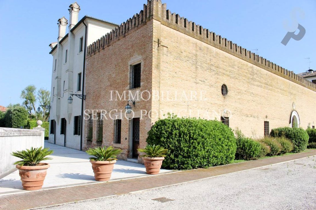 Apartment in Mestre Center, Venice, Veneto 4 - 18019795
