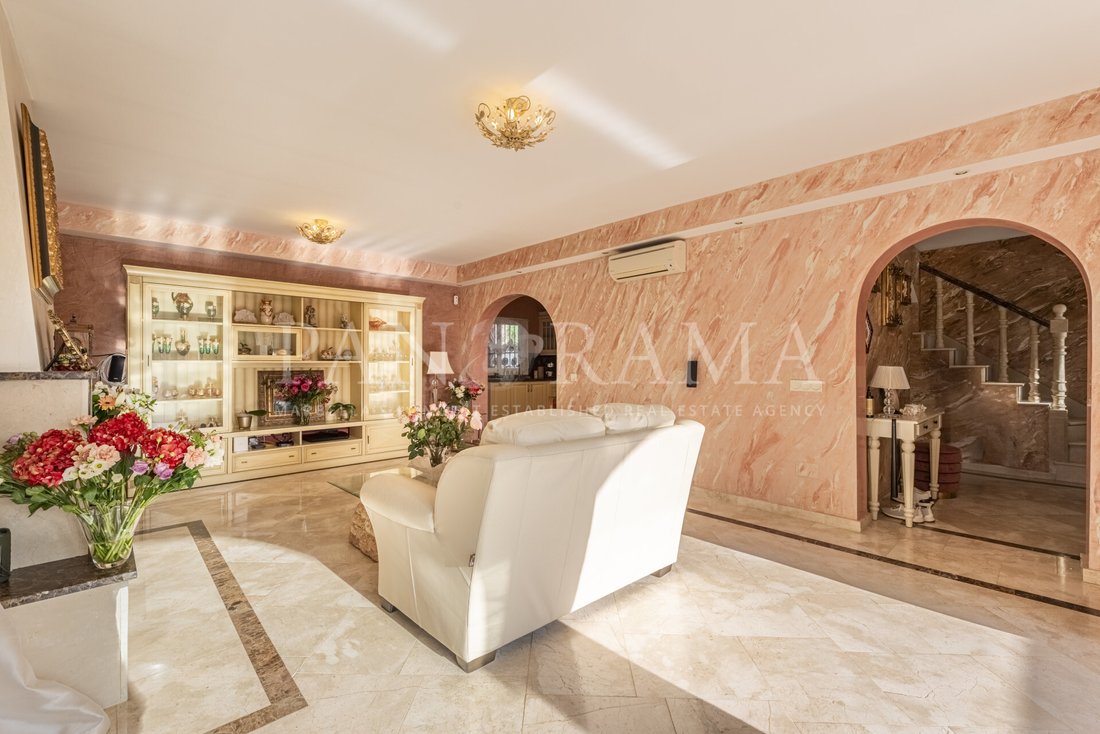 Villa in Elviria-Cabopino, Marbella, Spain 5 - 15075247