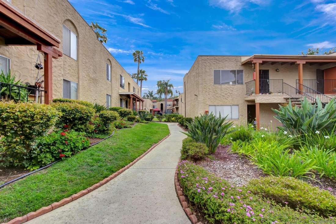 La Mesa, California, United States 1 - 18019929
