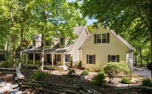 House in Blairsville, Georgia, United States 1