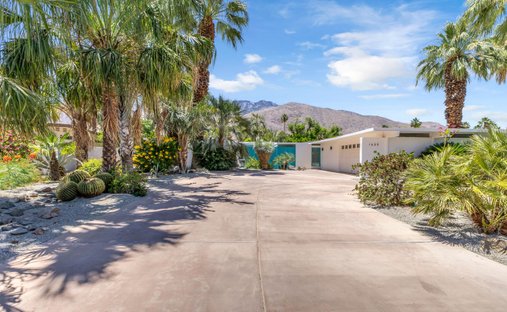 House in Palm Springs, California, United States 1