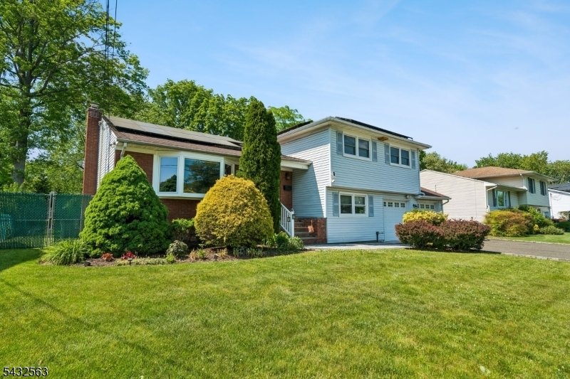 House in Springfield Township, New Jersey, United States 2 - 17943067