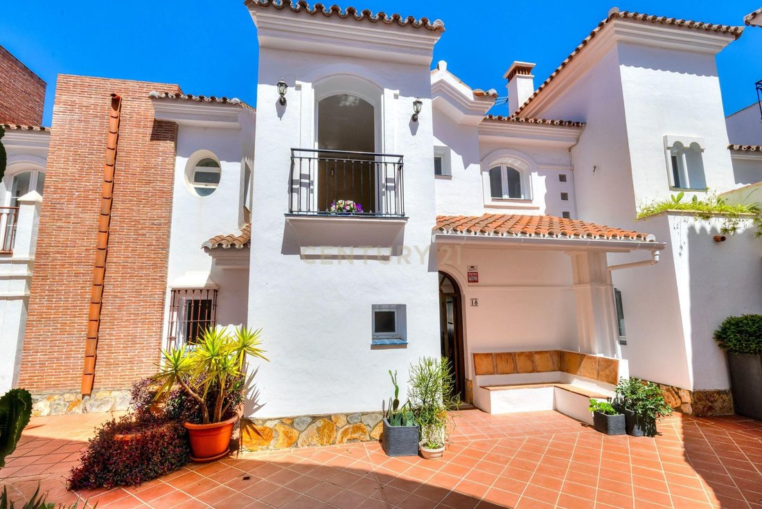 Villa in Riviera del Sol, Mijas, Spain 2 - 18020448