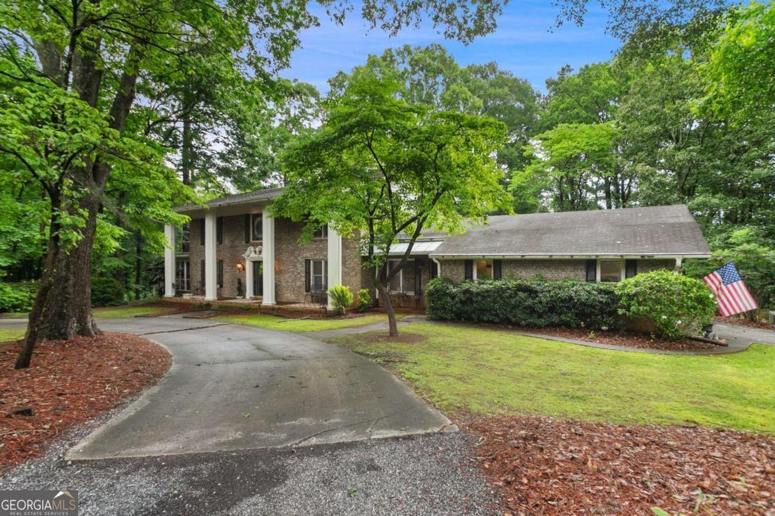 House in Stone Mountain, Georgia, United States 2 - 18020430