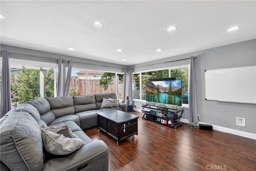 House in Irvine, California, United States 4 - 18021194