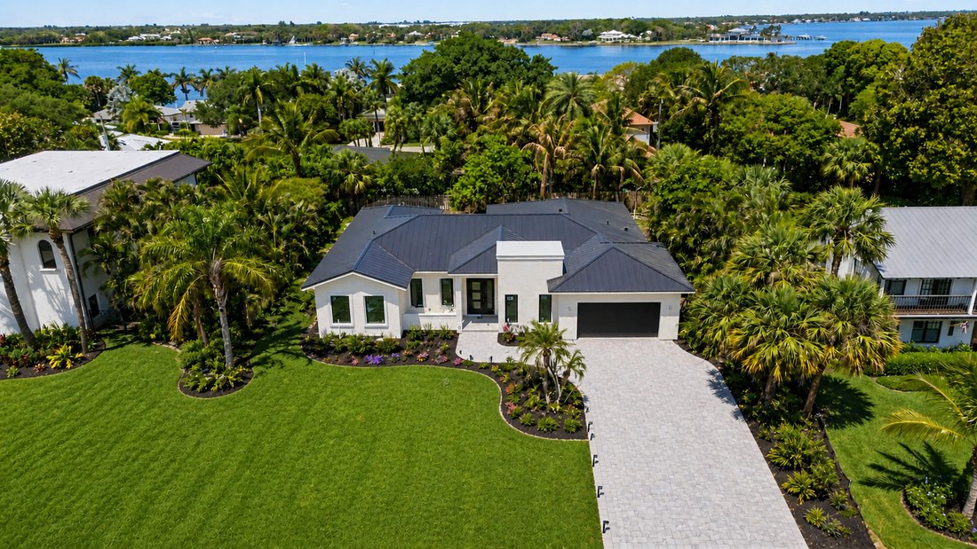 Stuart, Florida, United States 1 - 18021527