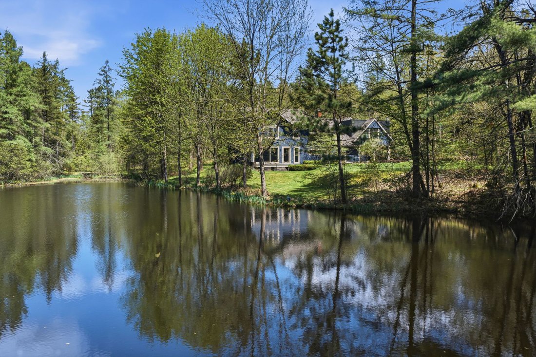 House in Cookshire-Eaton, Quebec, Canada 1 - 18020528