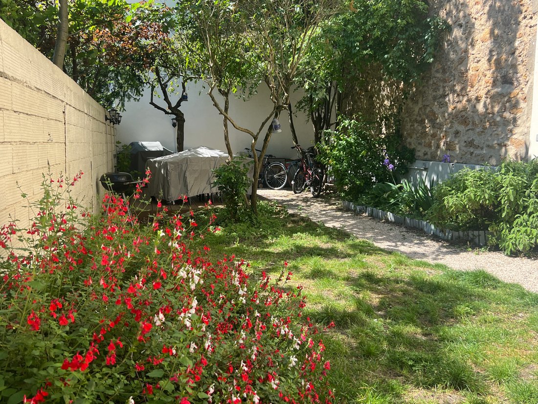 Apartment in Bois-Colombes, Ile-de-France, France 1 - 18020568