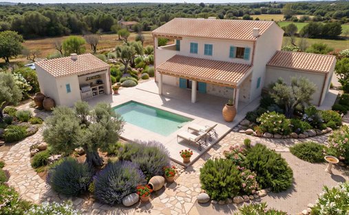 Casa de Campo en Las Salinas, Islas Baleares, España 1