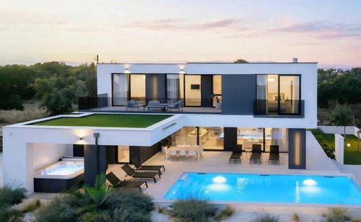Villa in Croatia 1