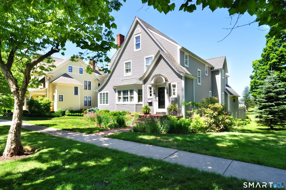House in Suffield, Connecticut, United States 1 - 17763517