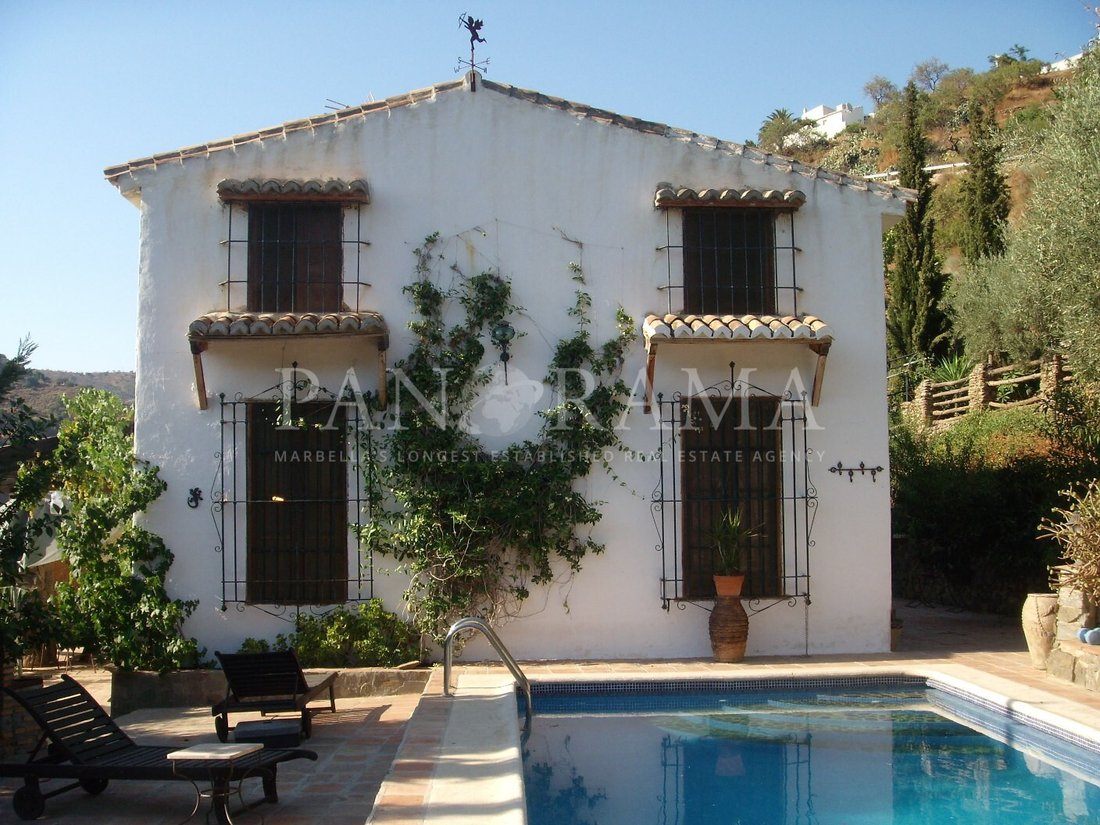 Villa in Sayalonga, Andalusia, Spain 2 - 16533466