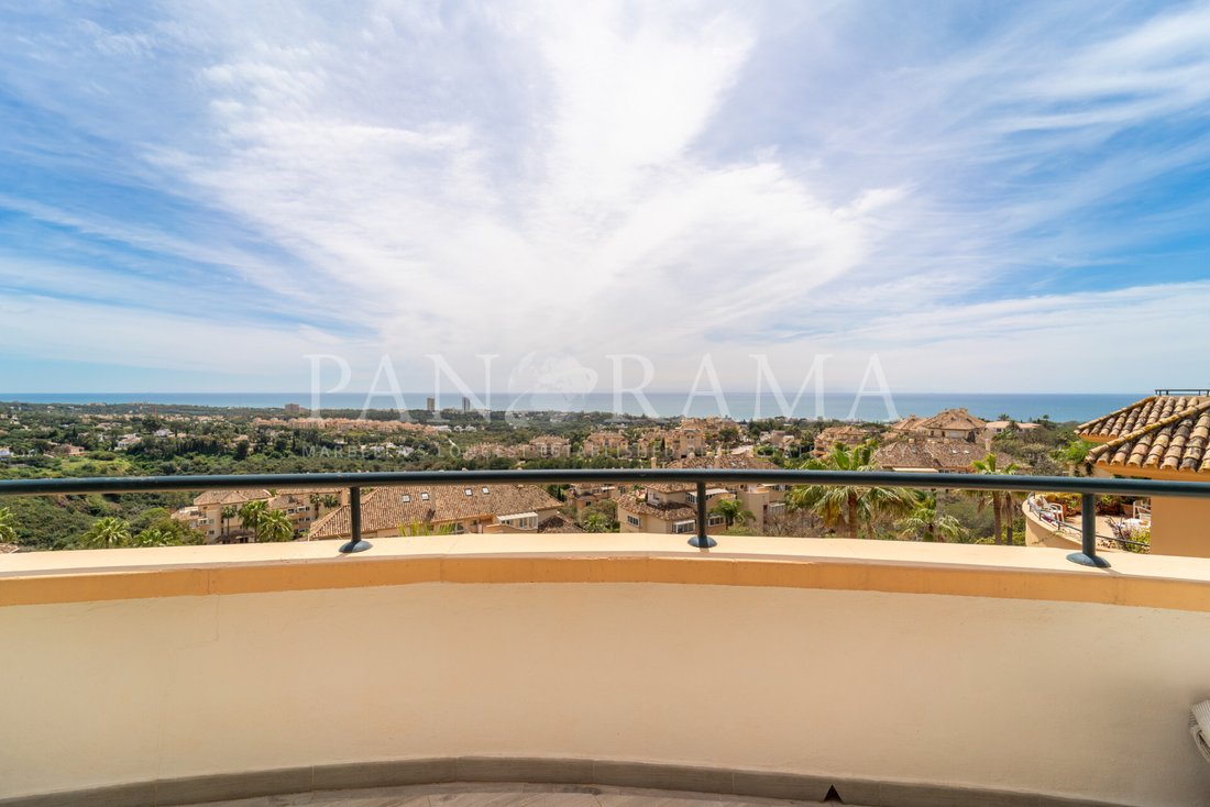 Apartment in Elviria-Cabopino, Marbella, Spain 4 - 17735683