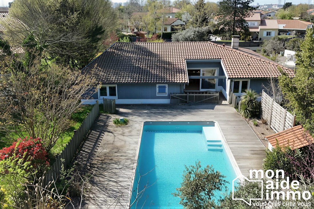 House in Nord, Artigues-pres-Bordeaux, France 2 - 18021959