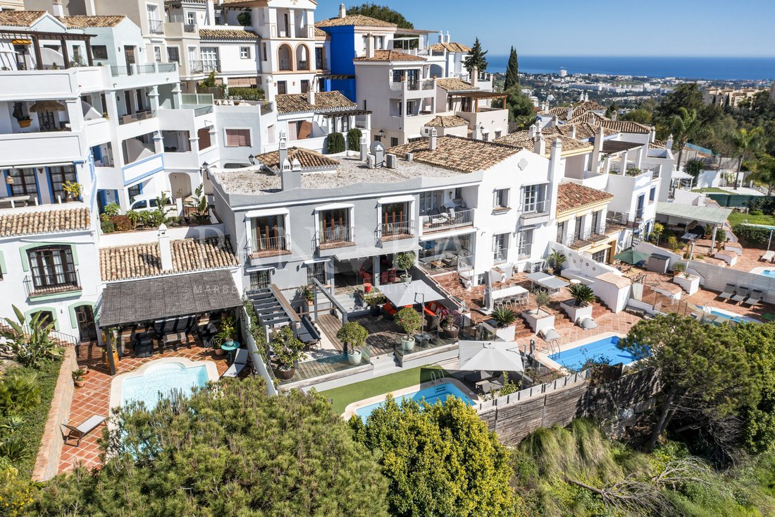 Townhouse in La Quinta, Benahavis, Andalusia 1 - 15457835