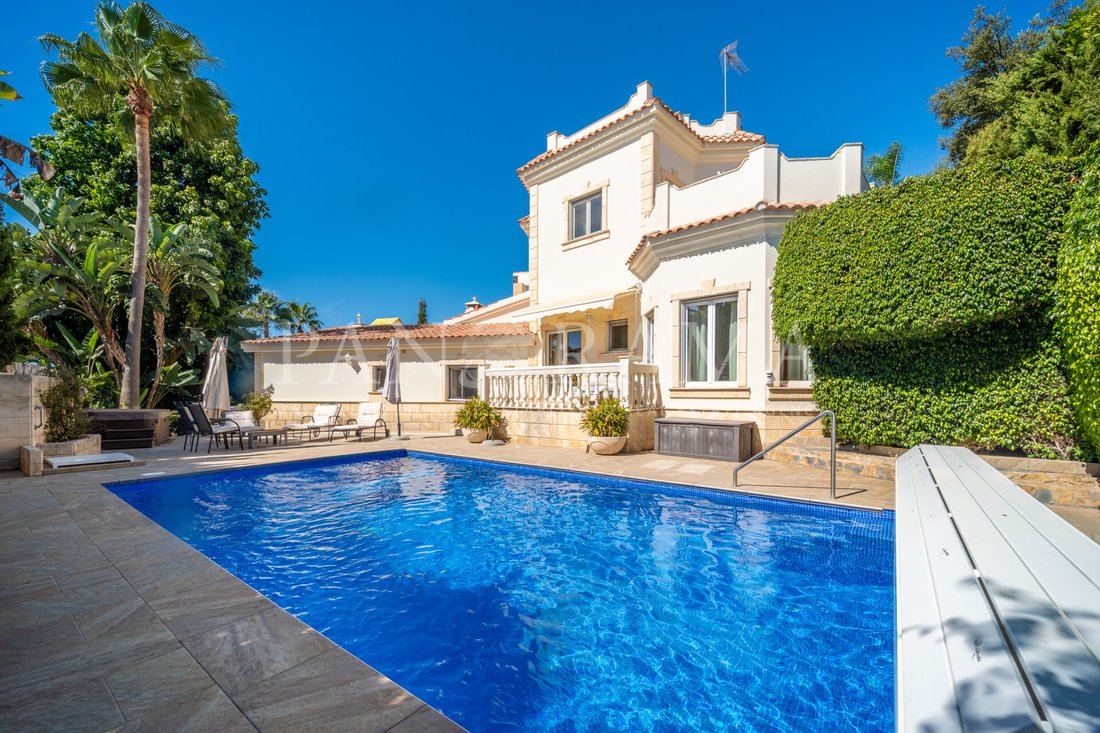 Villa in Marbella, Andalusia, Spain 1 - 16372248