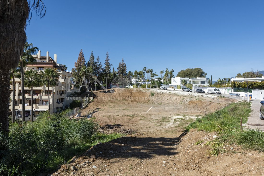 Land in Marbella, Andalusia, Spain 2 - 15960422