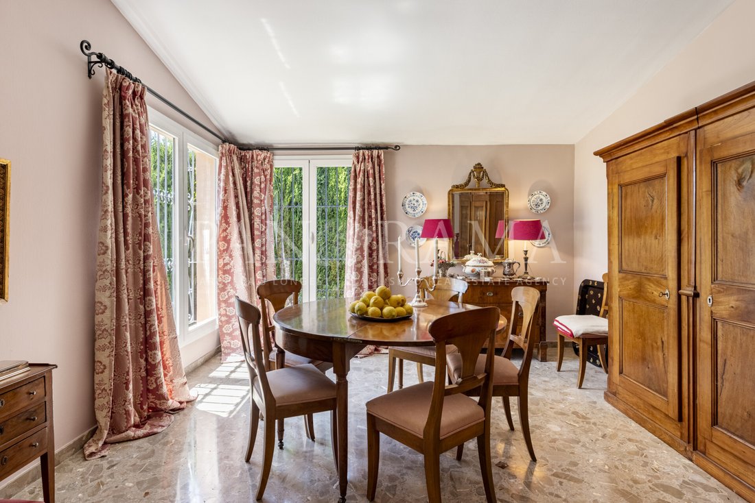 Villa in La Quinta, Benahavis, Andalusia 4 - 15709966