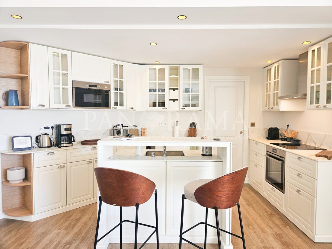 Apartment in Puerto Banus, Marbella, Spain 3 - 16739310