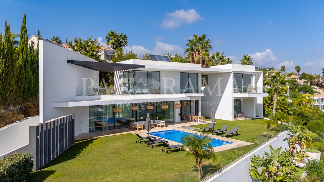 Villa in Benahavis, Andalusia, Spain 1 - 16479468
