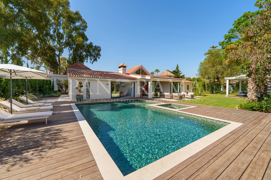 Villa in Puerto Banus, Marbella, Spain 1 - 16063678