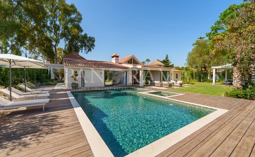 Villa in Puerto Banus, Marbella, Spain 1