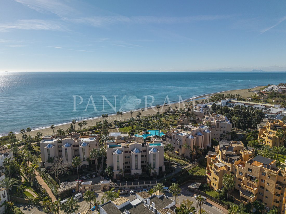 Apartment in Estepona, Andalusia, Spain 5 - 17494803