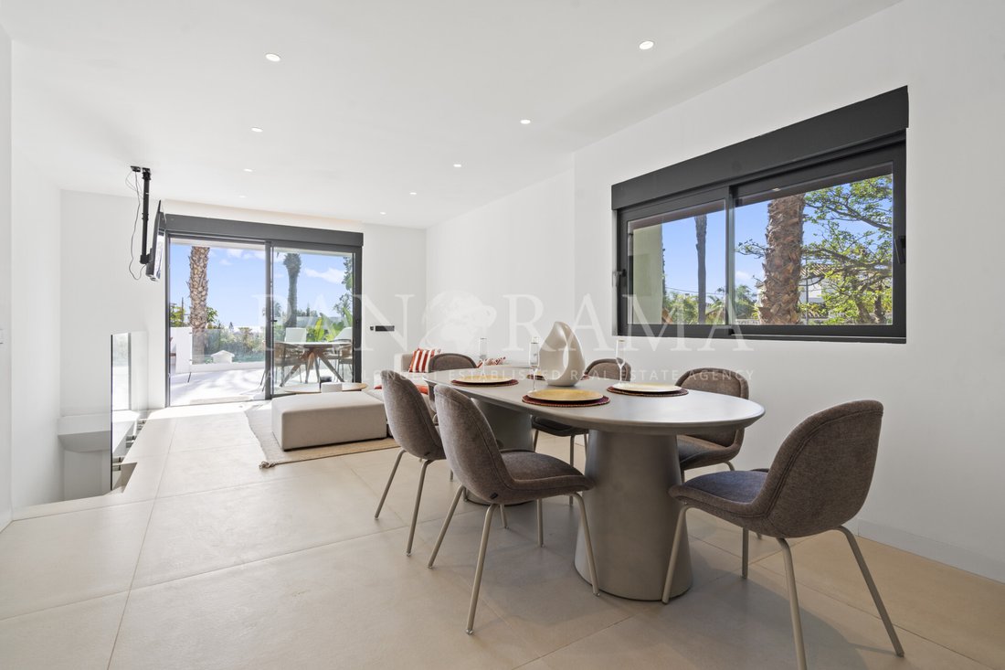 Apartment in Estepona, Andalusia, Spain 2 - 16753381