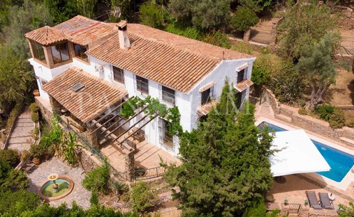 Villa à Sayalonga, Andalousie, Espagne 1