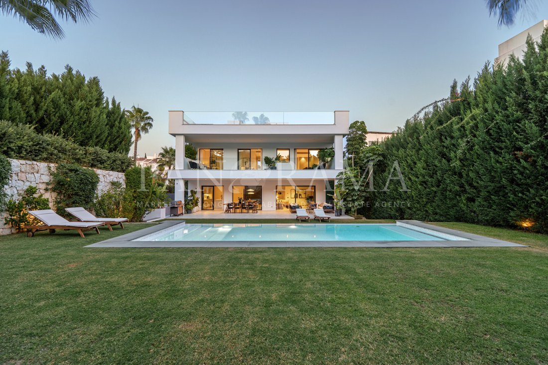 Villa in Nueva Andalucia, Marbella, Spain 1 - 16656565